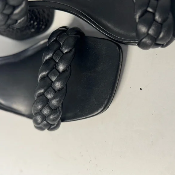 Dolce Vita Black Braided Block Heel Sandal 8 - Picture 5 of 10